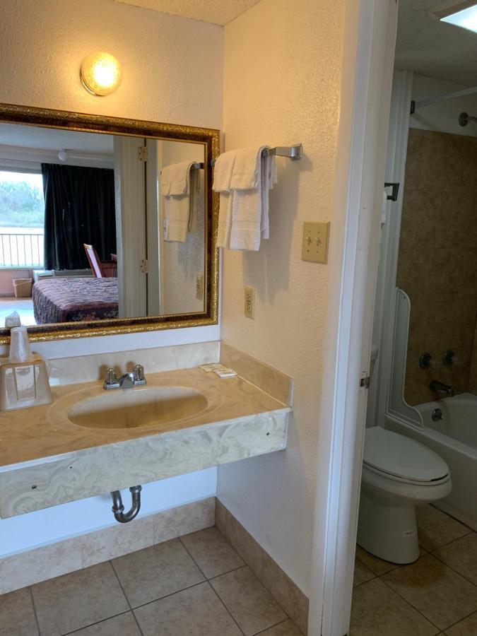 Baton Rouge West Inn พอร์ทอัลเลน ภายนอก รูปภาพ